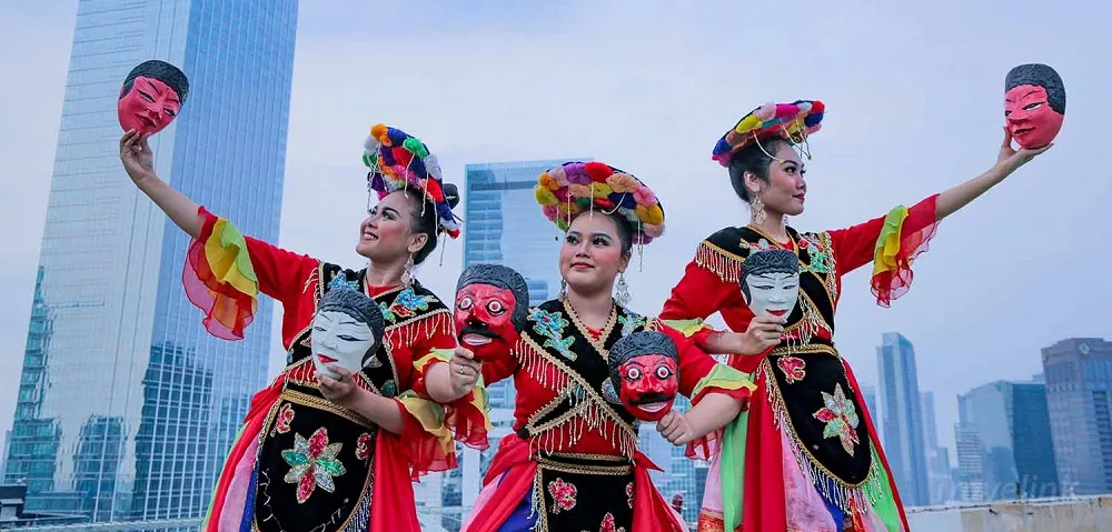 Tari Topeng