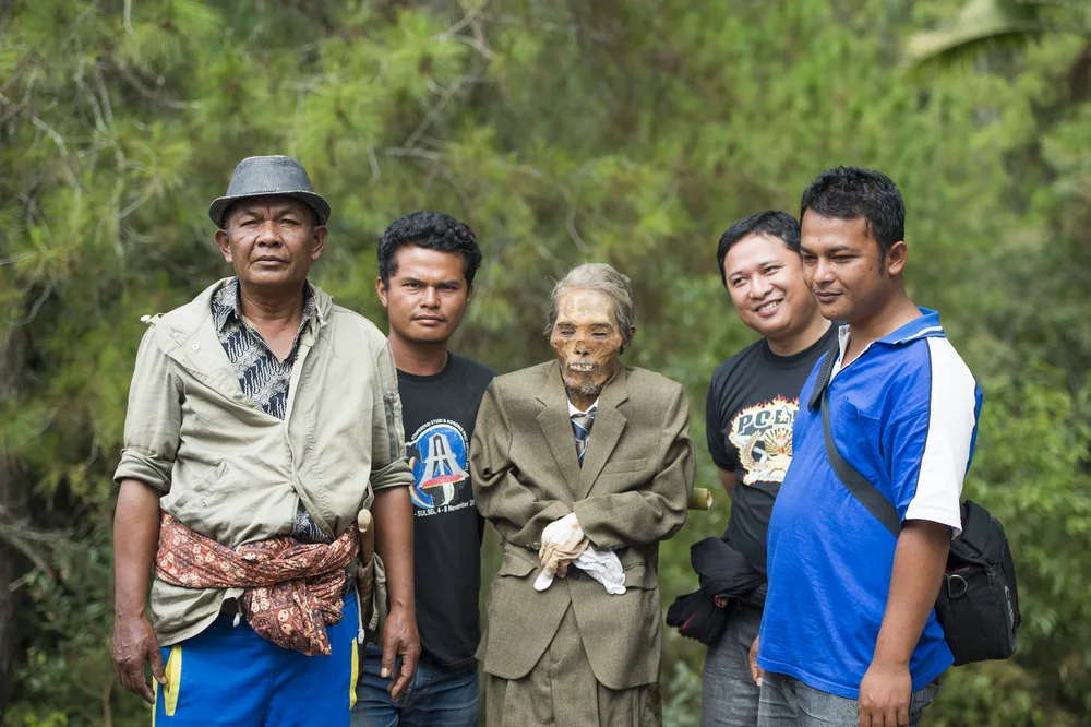 Sulawesi: Ma’nene (Toraja)